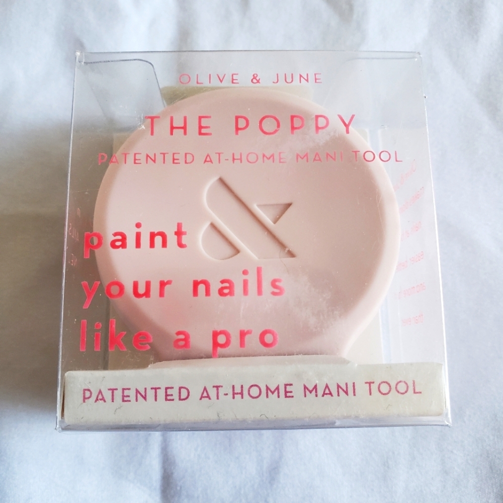 Olive & June The Poppy Manicure Tool: Ergonomic Polish Handle, Nail Care Gift
